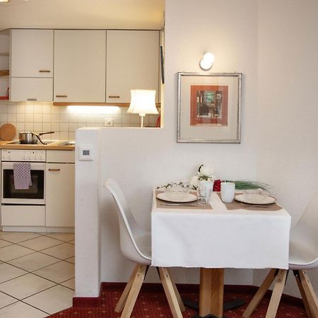Apartment Chalet Abendrot Apartments-10 By Interhome جريندلوالد المظهر الخارجي الصورة